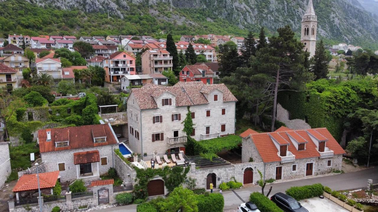 Villa Luxury Stone On The Sea With Private Pool And View Kotor Buitenkant foto