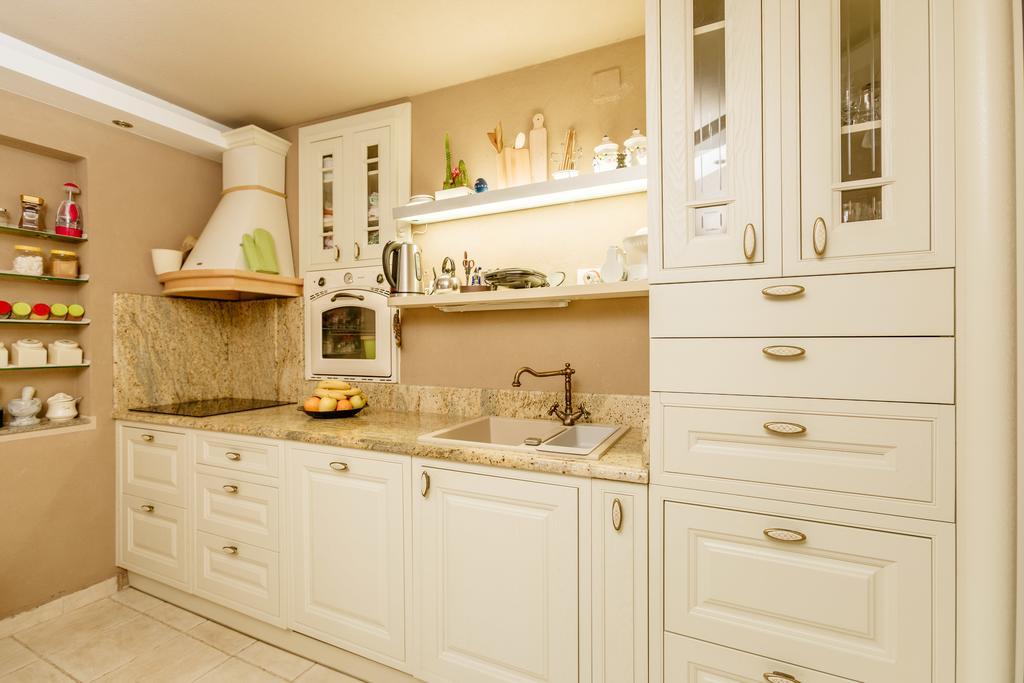 Villa Luxury Stone On The Sea With Private Pool And View Kotor Buitenkant foto