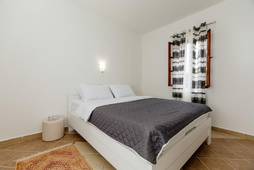 Villa Luxury Stone On The Sea With Private Pool And View Kotor Buitenkant foto